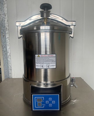 macchina ad alta pressione AC220V dello sterilizzatore di vuoto del vapore dell'autoclave di 18L 24L