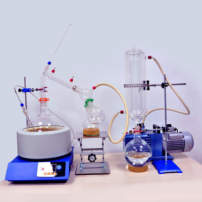 Corredo del laboratorio dell'attrezzatura 2L di distillazione del percorso di scarsità